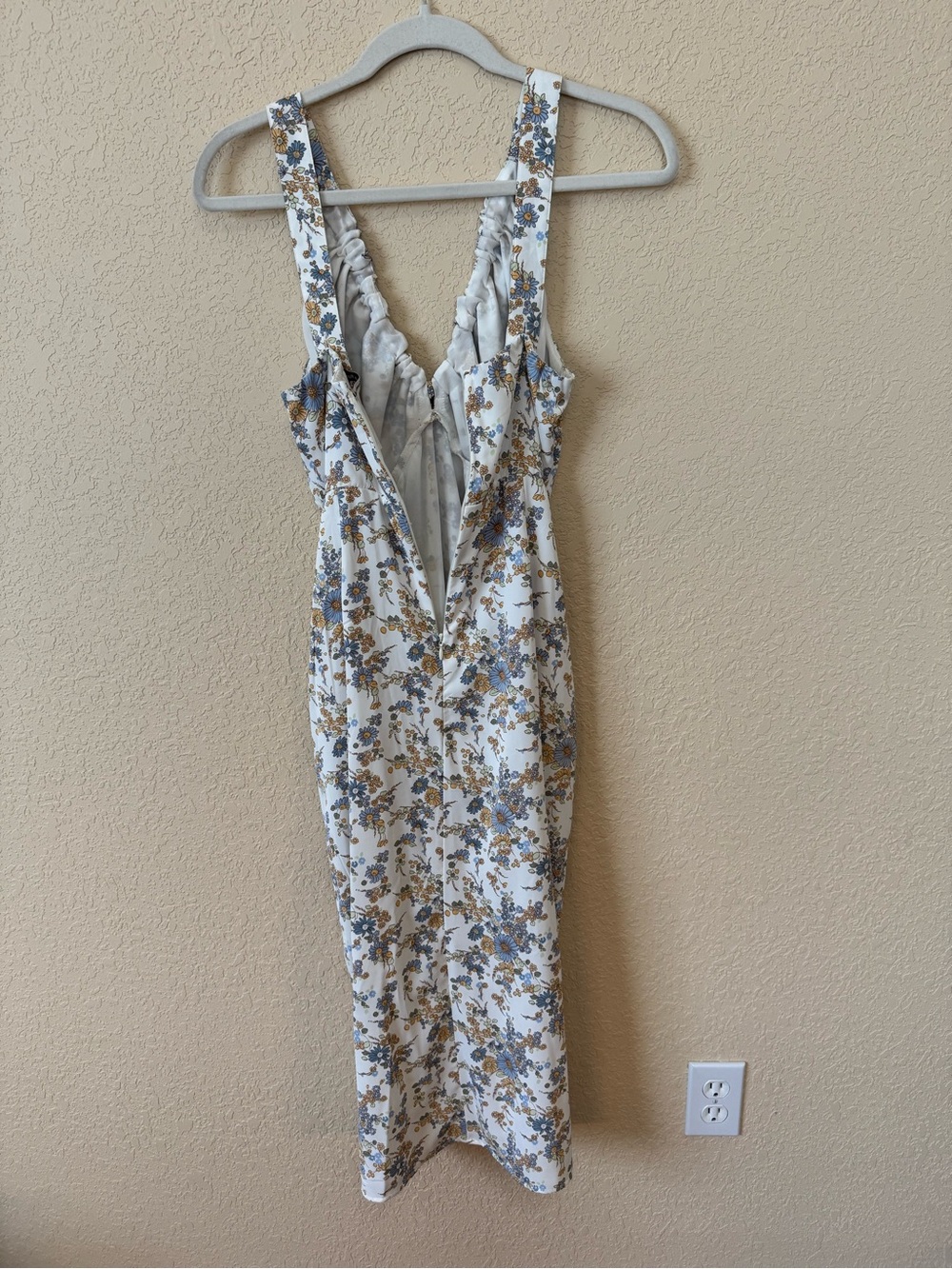 Abercrombie & Fitch Floral Tie Front Midi Dress | Cottagecore, Size SP - Picture 4 of 11